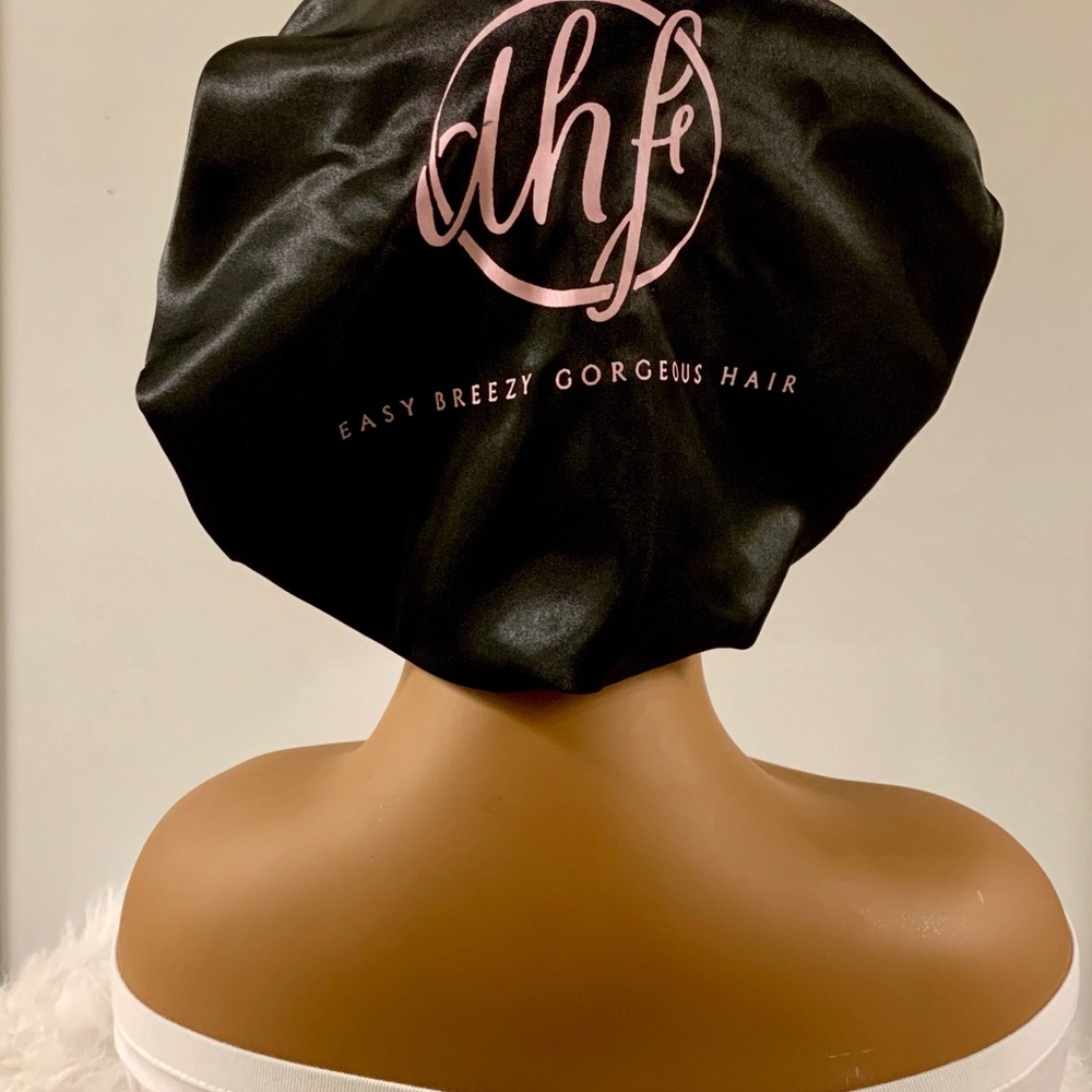 Satin hair bonnet - Picture 3 of 4